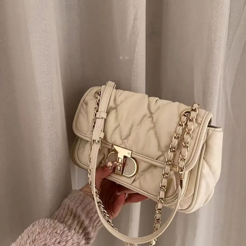 Elegant Pleated Chain Handbag Women Fashion Light Luxury Square Shoulder Bag Ladies Gentle Quiet Sle Crossbody Shoulder Bag 2025