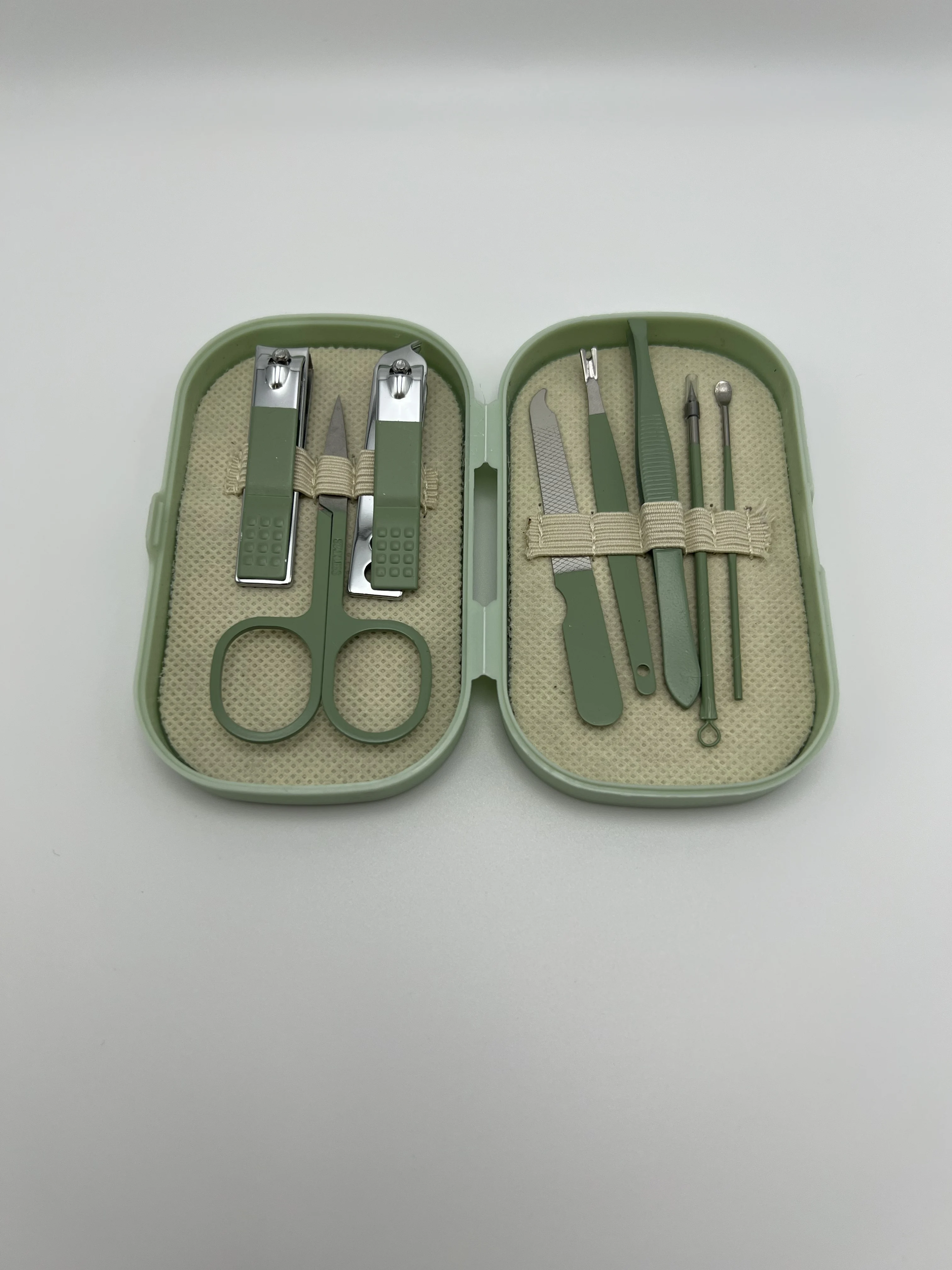 Stainless steel nail clipper set, nail care and manicure clippers, manicure tools, clipper set.