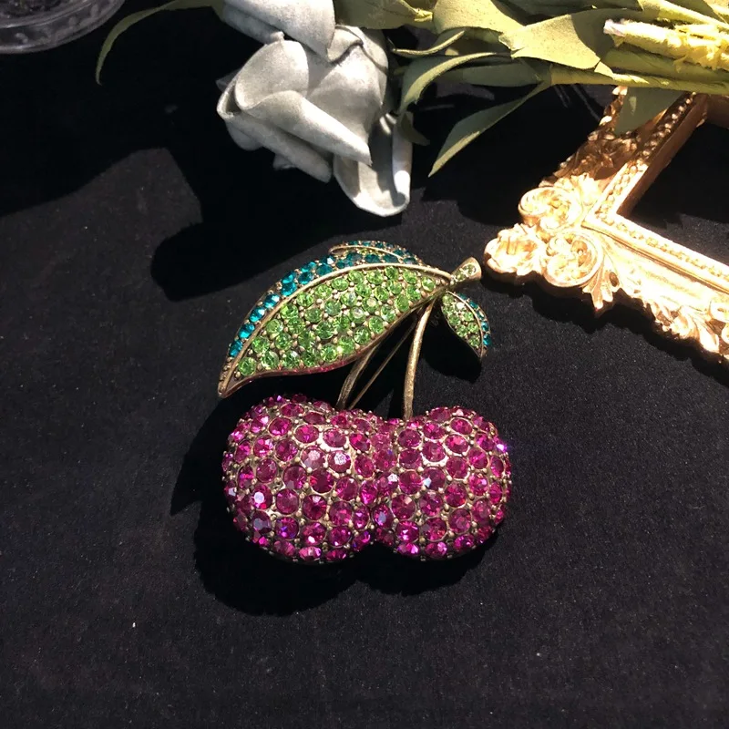 

High Quality Vintage Brooch For Women
