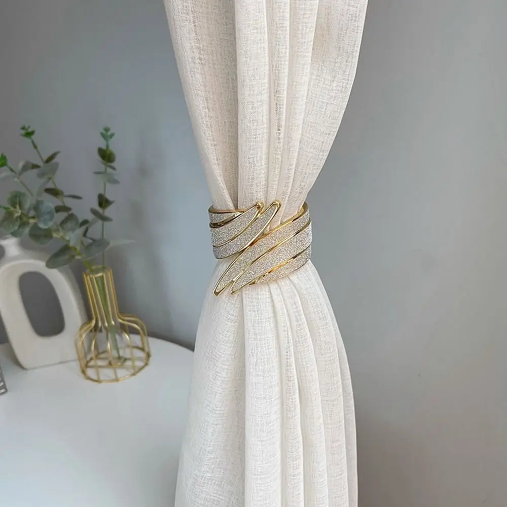 

Anti-deformation Diamond Curtain Clip Simple Lightweight Alloy Metal Wing Curtain Tieback With Spring Rust-proof Living Room