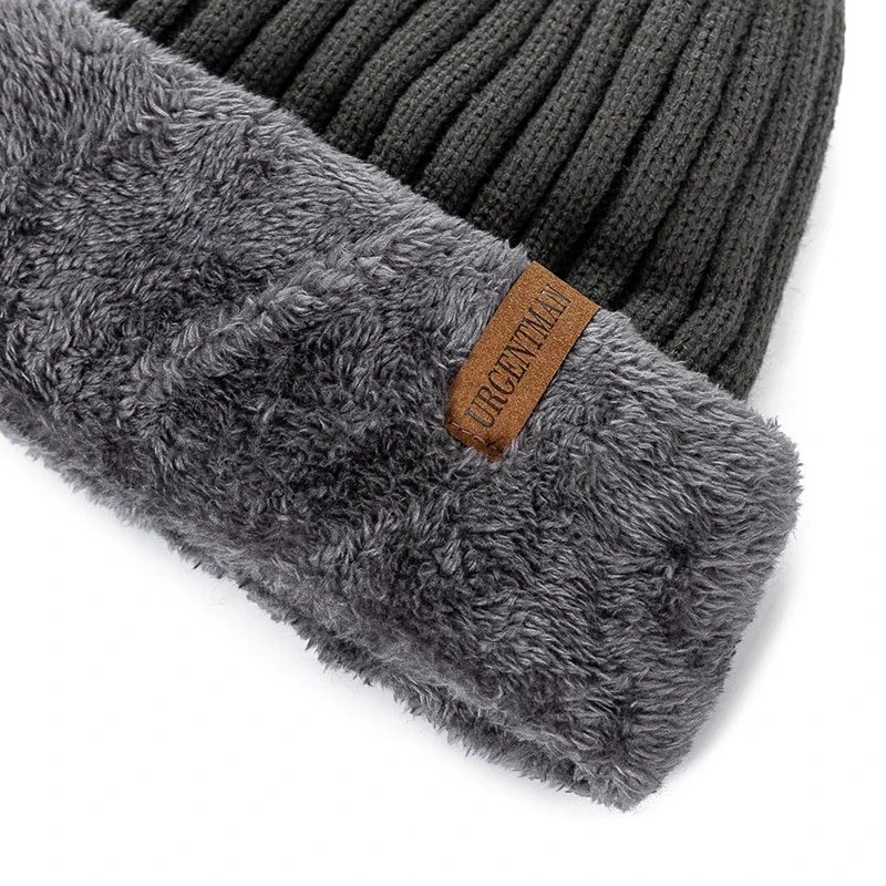 Unisex Thicken Winter Hat Keep Warm Plush Fur Lined Flanging Cap Stylish Beanie Hats For Men &Women Outdoor Knitted Hat