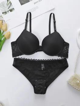 Femmes couleur unie ensemble de sous-vêtements Sexy rassemblés sous-vêtements Push Up quotidien confortable et ajusté ensemble de sous-vêtements sans couture 3208