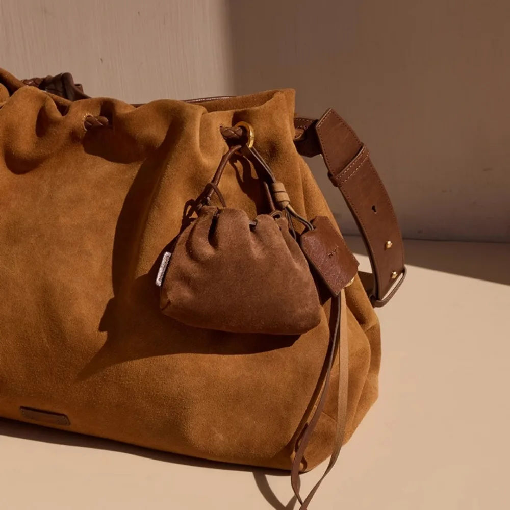 حقيبة يد جديدة على الطراز الصيني، مزينة بملحقات زخ...