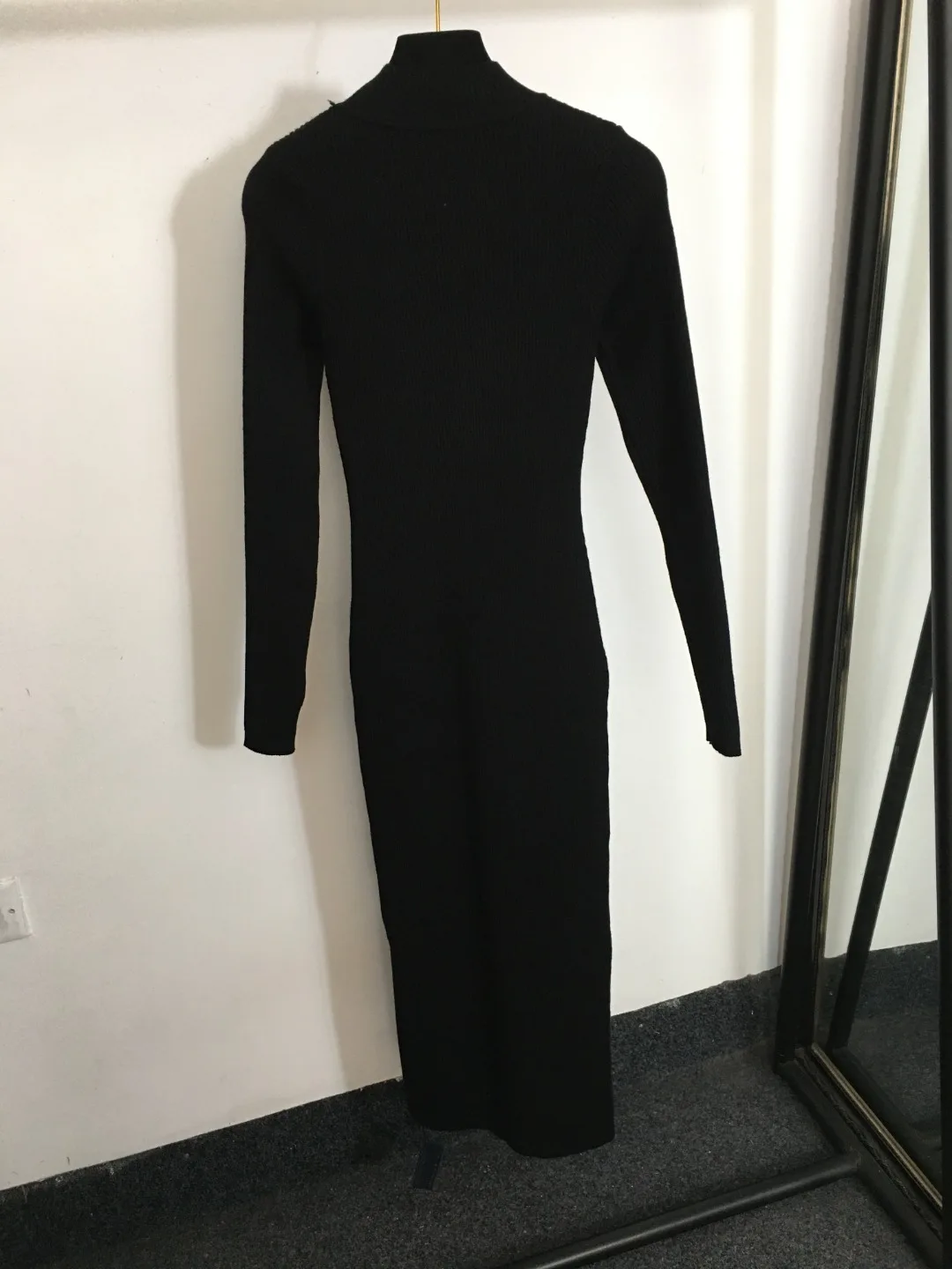 

2023 Women's Top New Fashion Bag Hip Slim-Fit Long Sleeve Knitted Dress Beige White Apricot Black 8638