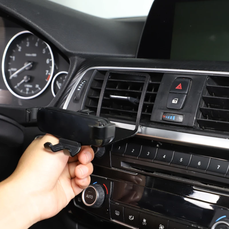 For BMW 1 3 4 Series GT F21 F22 F23 F30 F31 F34 F32 F33 F34 F35 F36 F80 F82 M4 Car Dashboard Air Outlet Mobile Phone Holder phone holder mobile phone holder