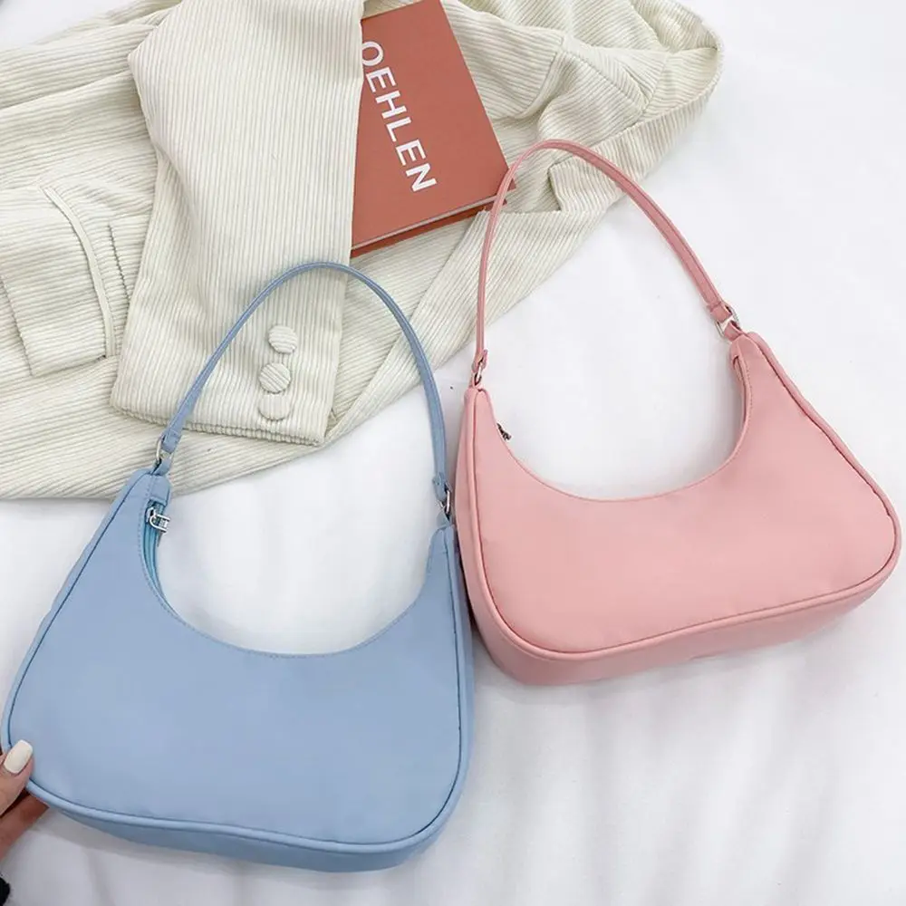 【sinoon】Dumpling Bag (3 colors) An evening out with @__tangerinegirl and her Colourblock XS