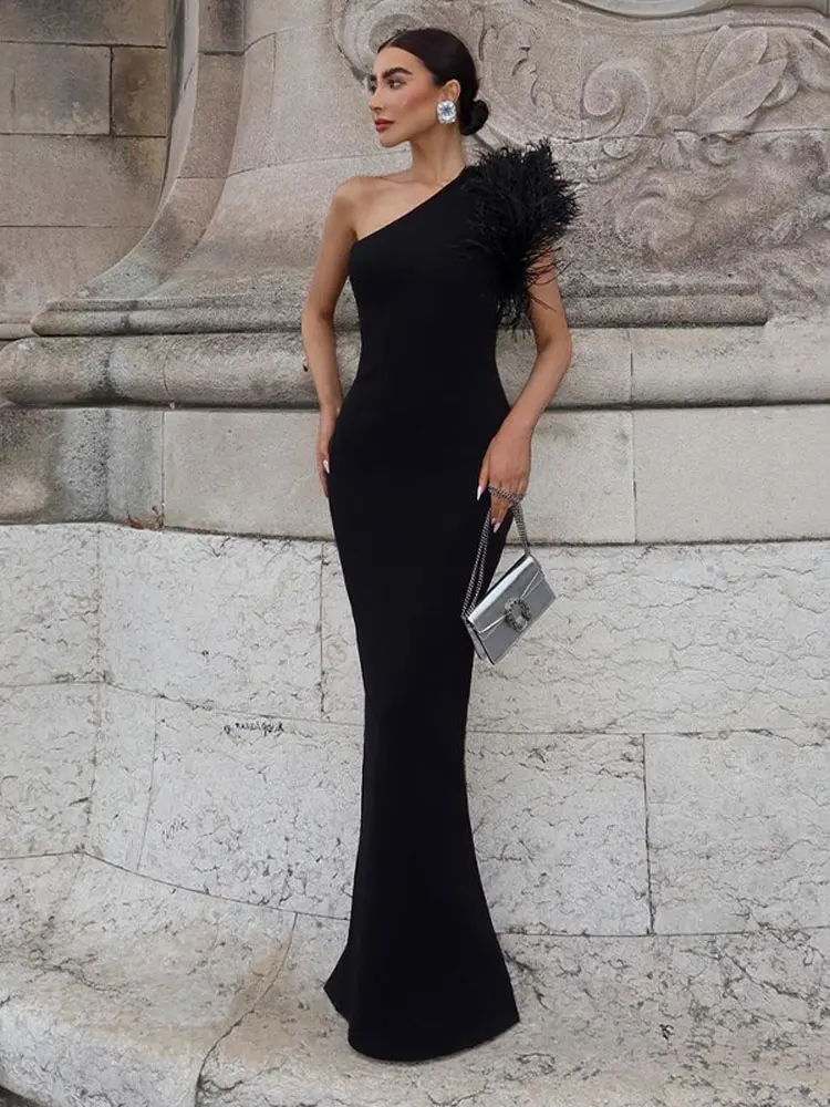 

Black Bodycon Maxi Dress Female Nightclub Party Dresses 2023 Elegant Feather Oblique Shoulder Evening Robes For Women Fahsion
