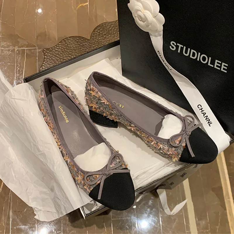 

Блестящие туфли для женщин, женская обувь на низком каблуке, Классическая ткань из искусственной кожи, блестящие женские туфли из флока на резиновой подошве, под платье на низком каблуке, блестящие резиновые туфли