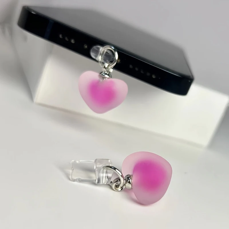 3D 하트 캔디 컬러 펜던트 전화 먼지 플러그 삼성 Type-C 용 iPhone 용 서리로 덥은 귀여운 액세서리 장식 교수형