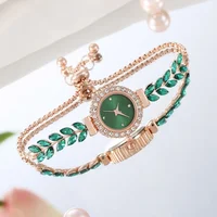 Vintage Elegant Baroque Rhinestone Quartz Women's Watch Sparkling Crystal Classic Design Perfect Accessory for Daily Wear 1