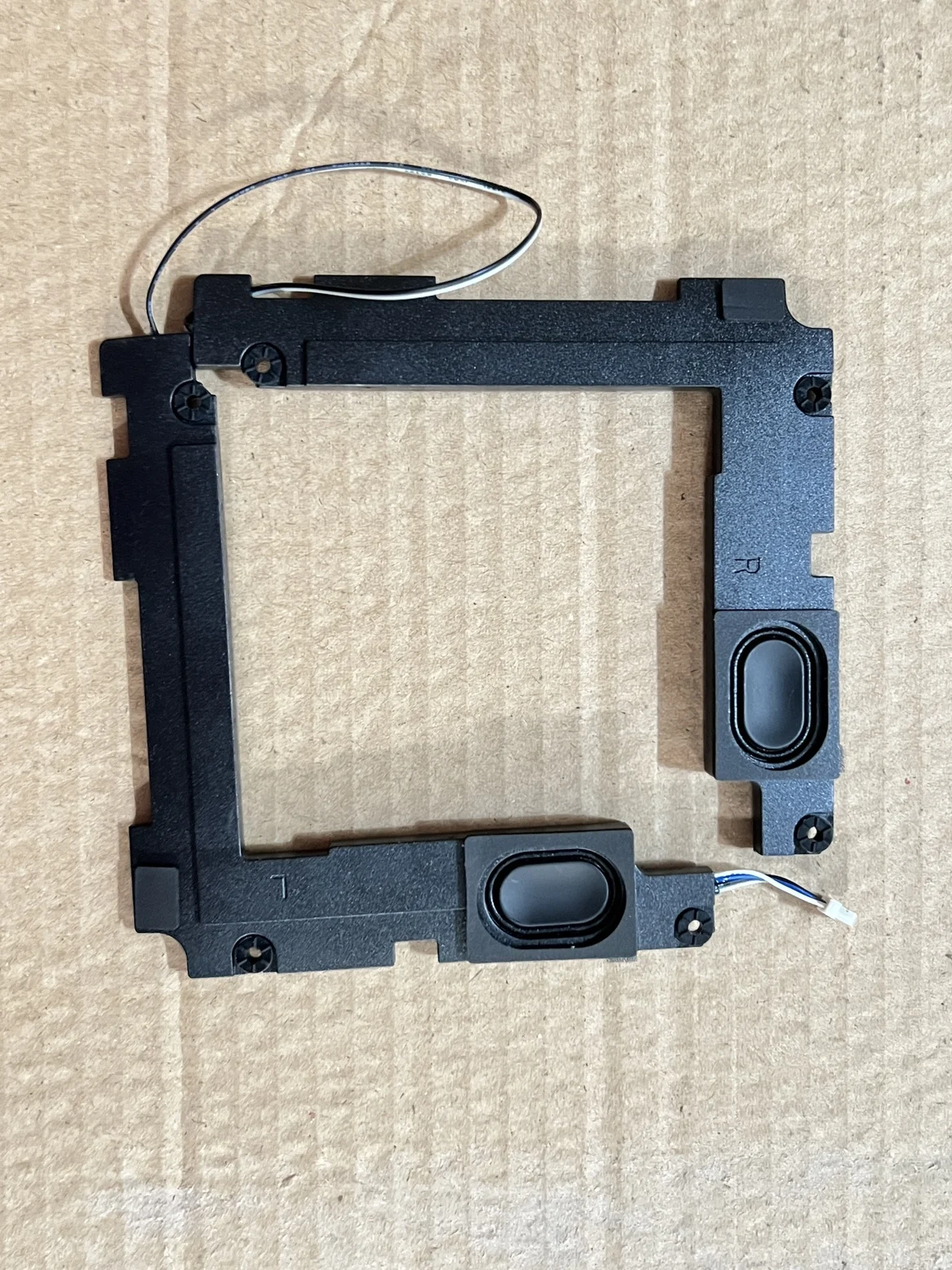 

Подходит для Xiaomi Pro TIMI TM1701 171501-FE AQ 15,6 дюймовый звук динамика