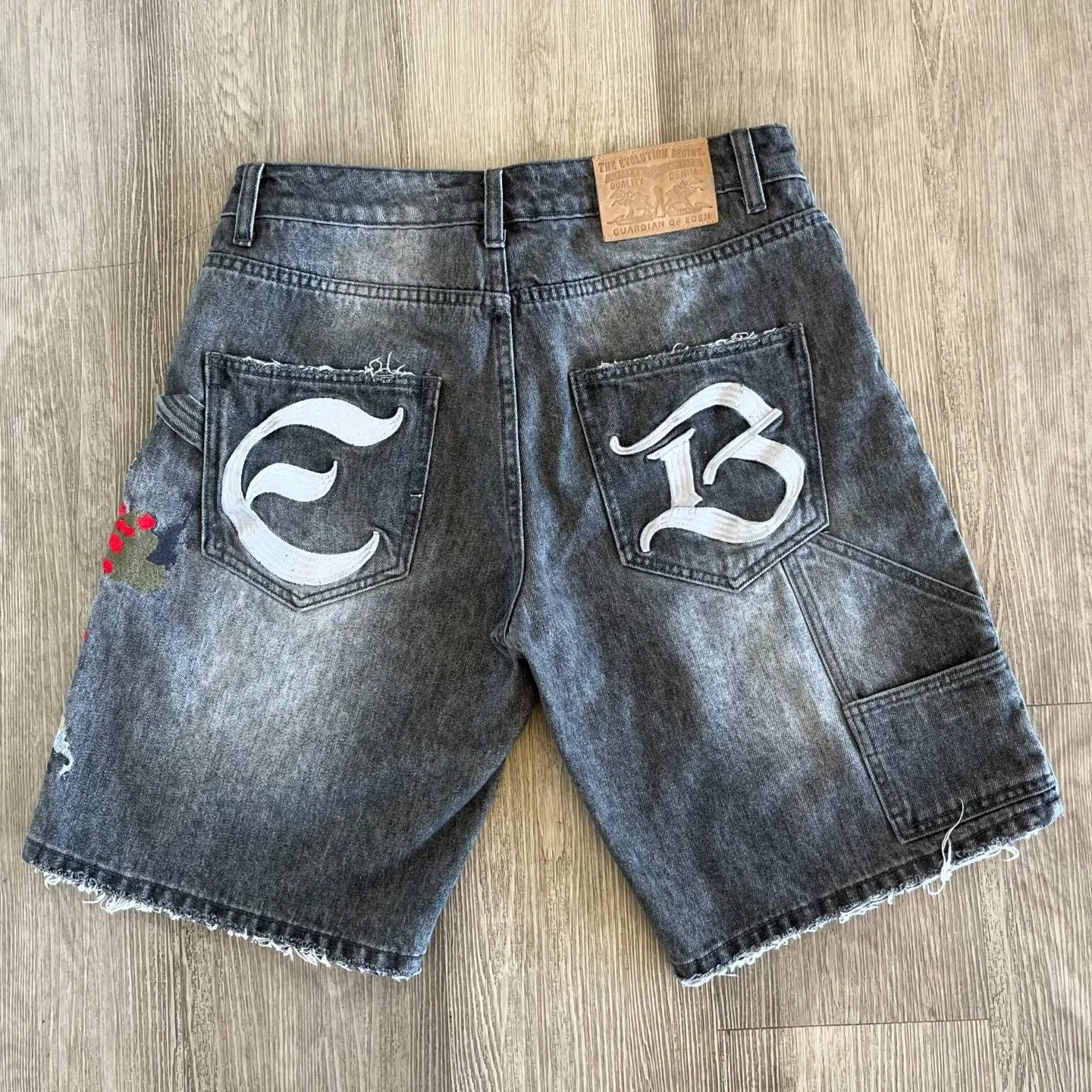 Y2K Painted Pattern Fully Embroidered Hip-hop Retro New Punk Men's and Women's Jeans Harajuku Street Black Gray Denim Shorts