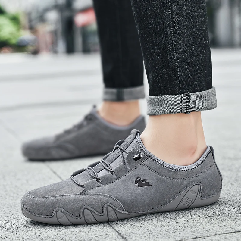 Men's casual fashion booties British style men's sneakers sheep head tide boots Joker soft soled youth party boots driving shoes