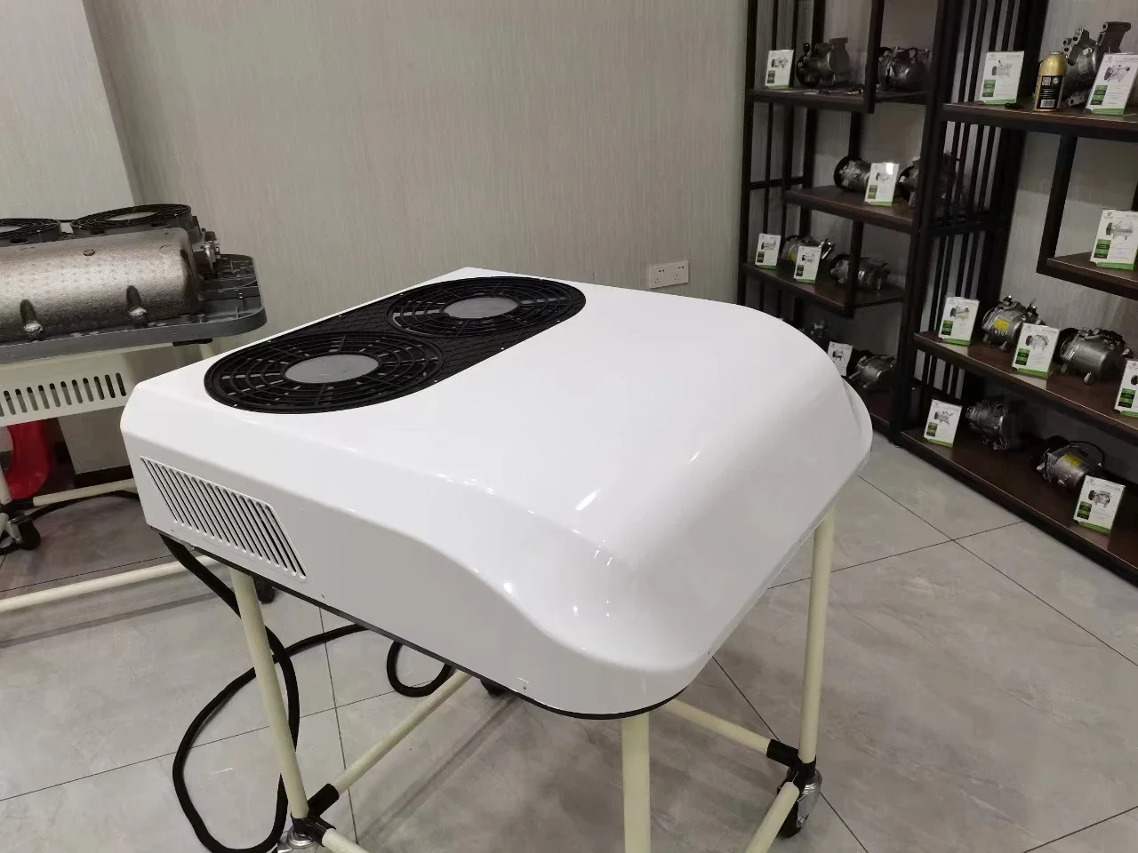 High Quality Rooftop Truck Air Conditioner 12V 24V Rapid Cooling for RV Truck Cab Cooling