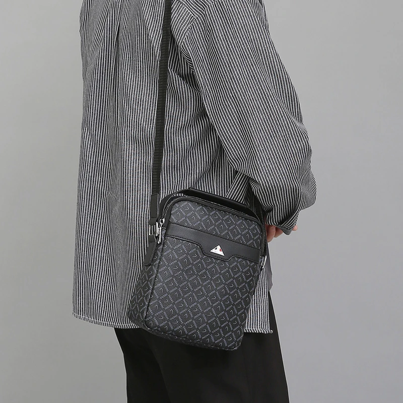 Sac Plat Messenger Crocodilien Brillant - Men - Bags