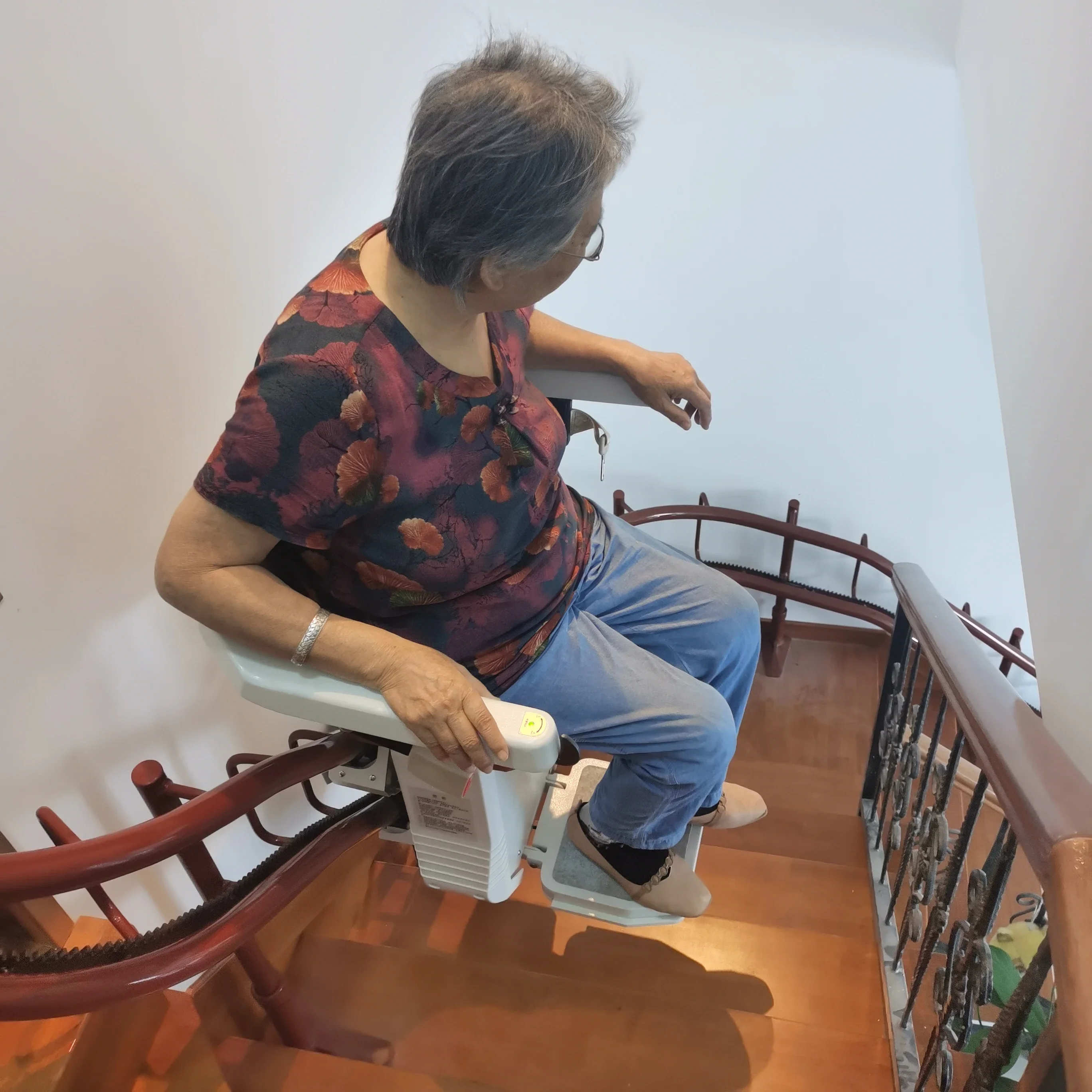 Elderly Stair Chair Lift Standing Stair Lifts For The Elderly Seat