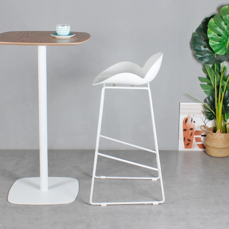 

Nordic Iron Bar Stool Living Room Modern Minimalist Bar Chairs Indoor Household Backrest High Stools Home Furniture White