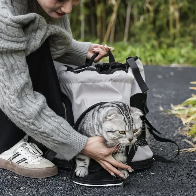 Solid Color Large Capacity Lightweight Cat Bag Go Out Portable Pet Bag Carrier Breathable Oxford Cloth Portable Pet Backpack 2