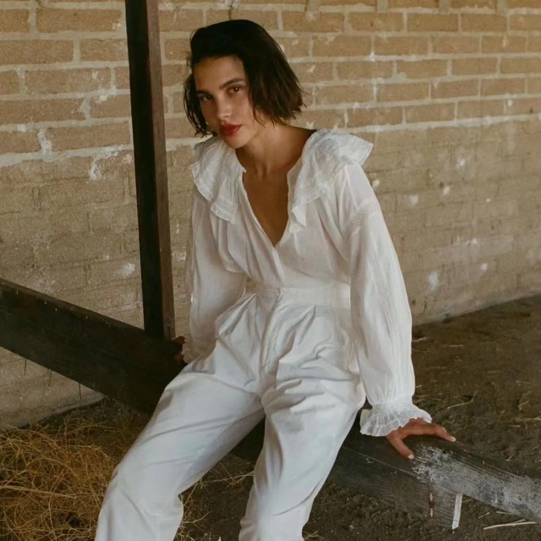 

Women Shirt V-Neck Ruffles Decoration Lace Embroidery Stitching Puff Long Sleeve Casual Blouse