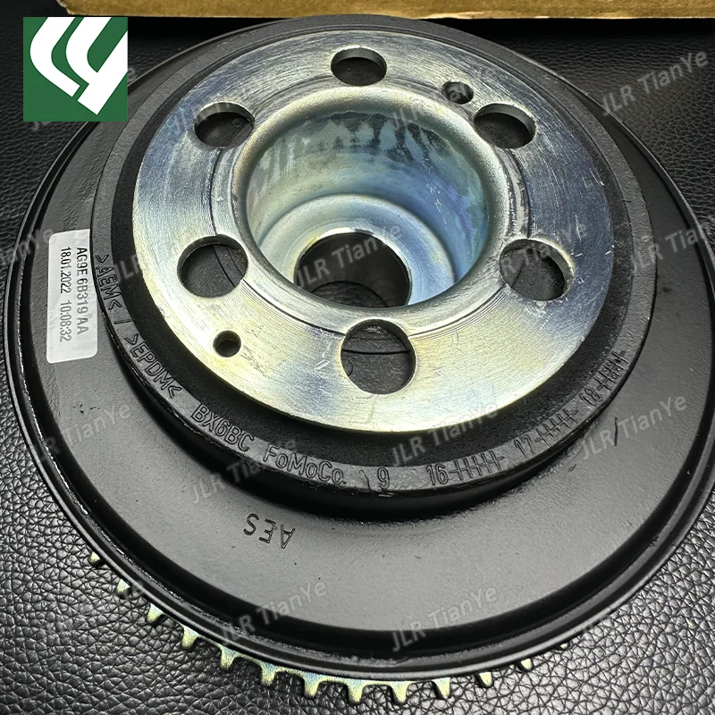 Crankshaft Pulley for Land Rover Freelander LR2 Evoque Discovery Sport Volvo XC60 XC90 S80 60 40 Ford 31480378 LR025252 LR078547