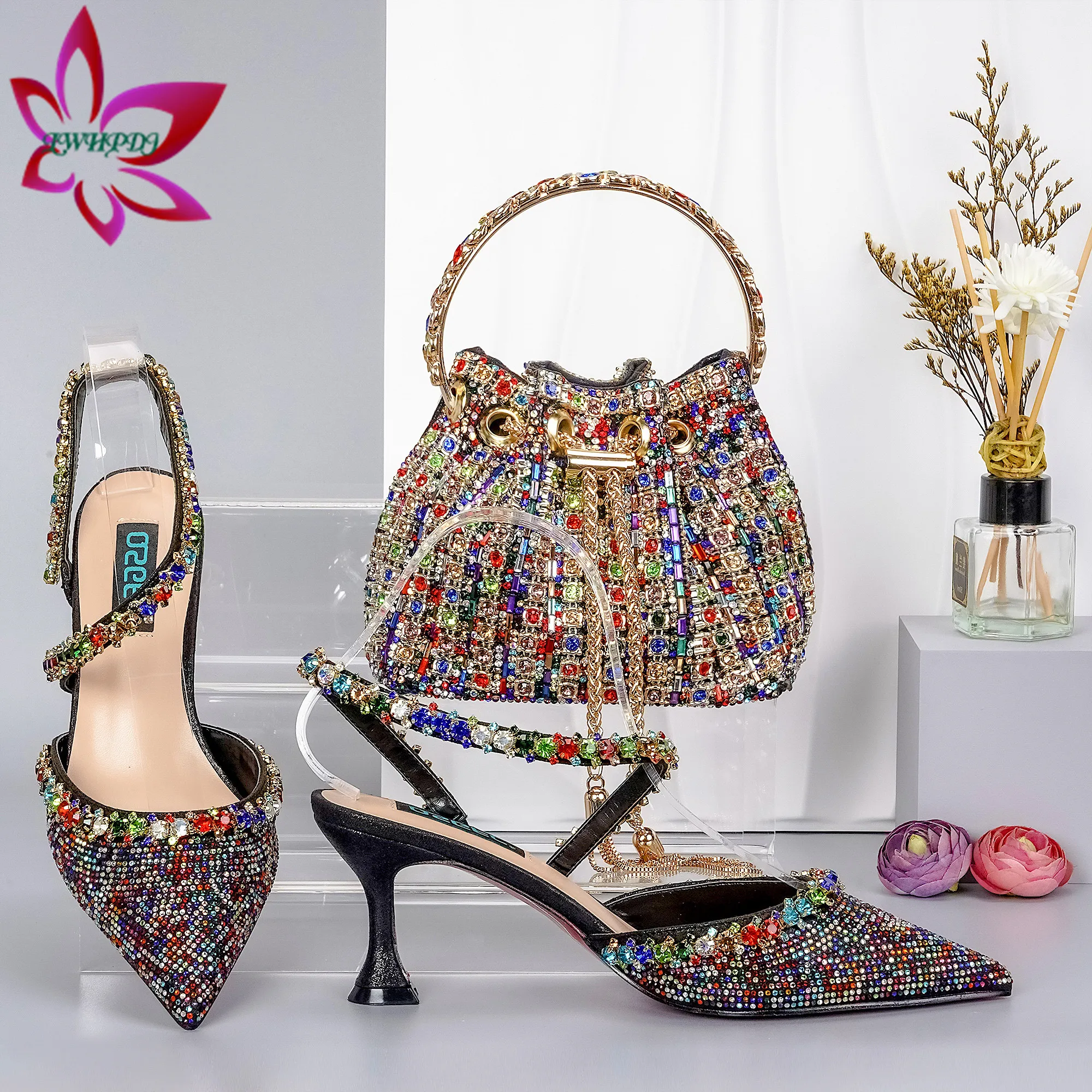

Autumn New Arrivals Nigerian Design Women Matching Shoes and Bag Set in Rainbow Color High Quality Pumps for Garden Party