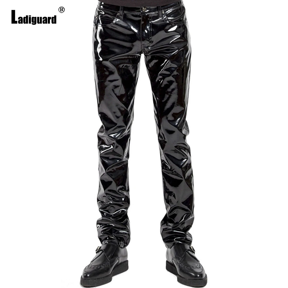 

Ladiguard 2024 Sexy Catsuits Mens Fashion Pu Leather Pants Black Soft Faux Leather Trouser Punk Style Dance Hotpant Men Clubwear