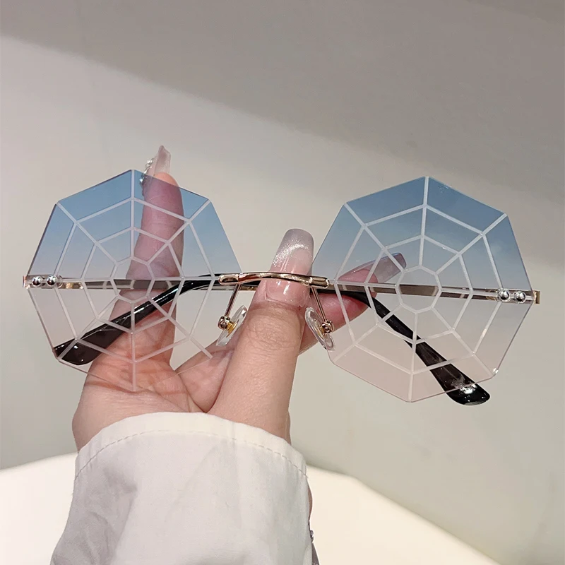KAMMPT クモの巣形サングラス男性 2025 リムレススタイリッシュな