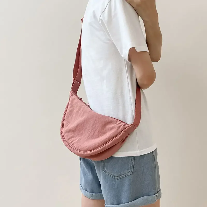 Borsa a tracolla. Borsa sportiva personalizzata. Borsa a tracolla in tela Ita uomo/donna. Borsa per laptop personalizzata. Borsa tote personalizzata. Borsa a tracolla. Borsa arcobaleno. - Italia