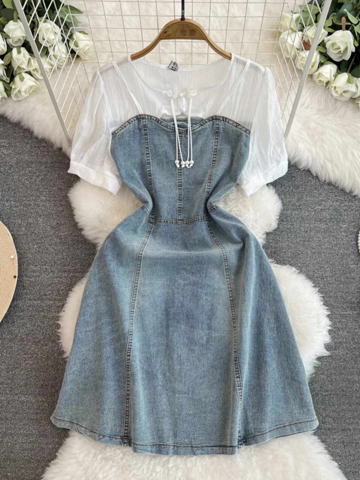 

Elegant Denim Splice Dress Women Summer O-neck Hollow Out Short Sleeve Dress Casual Skinny Female Short Denim Dress