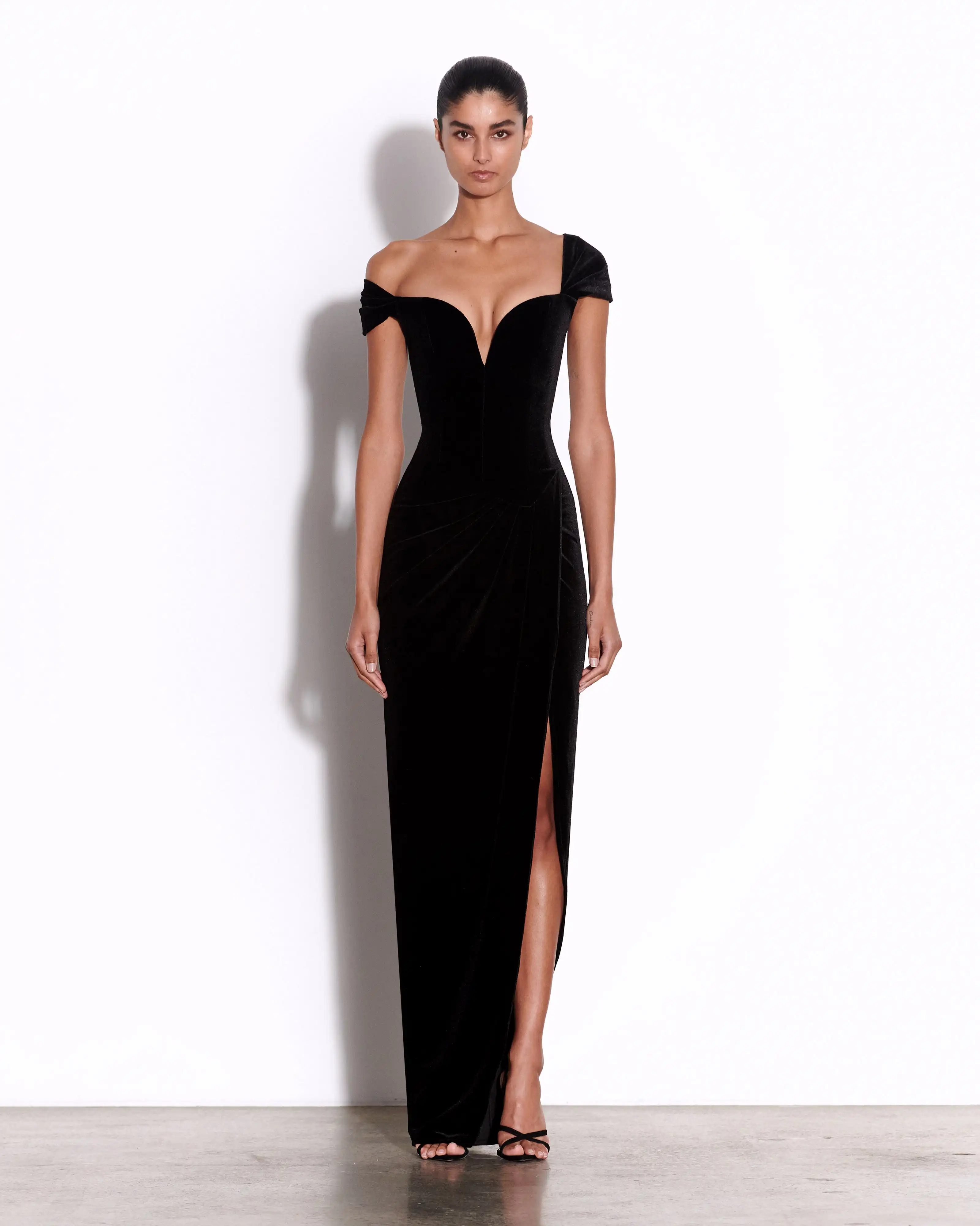 alex perry bridesmaid dresses Vintage A-line Cap Sleeves Velvet Bridesmaid Dresses