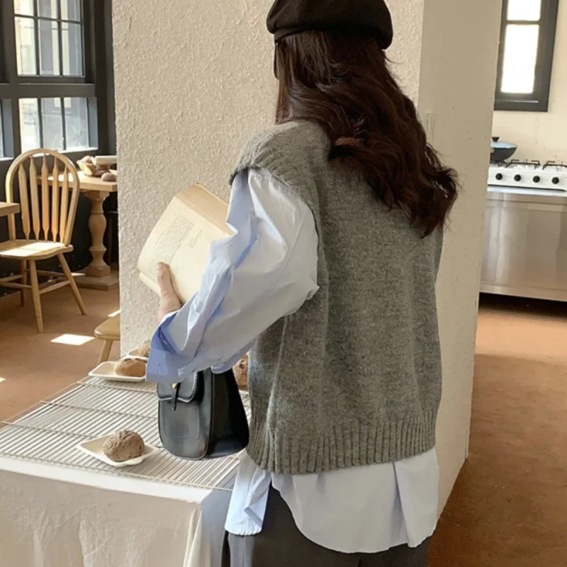 Women V Neck Knitted Vest Sweater Autumn Casual