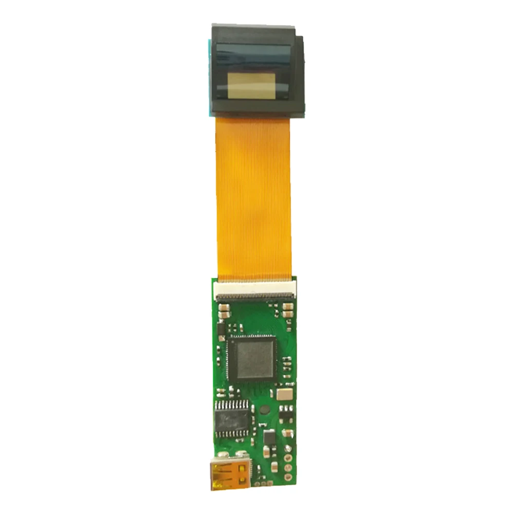 Drone FPV équipé du module EVF HDMI 0.4" en vol de nuit, image thermique à l'écran