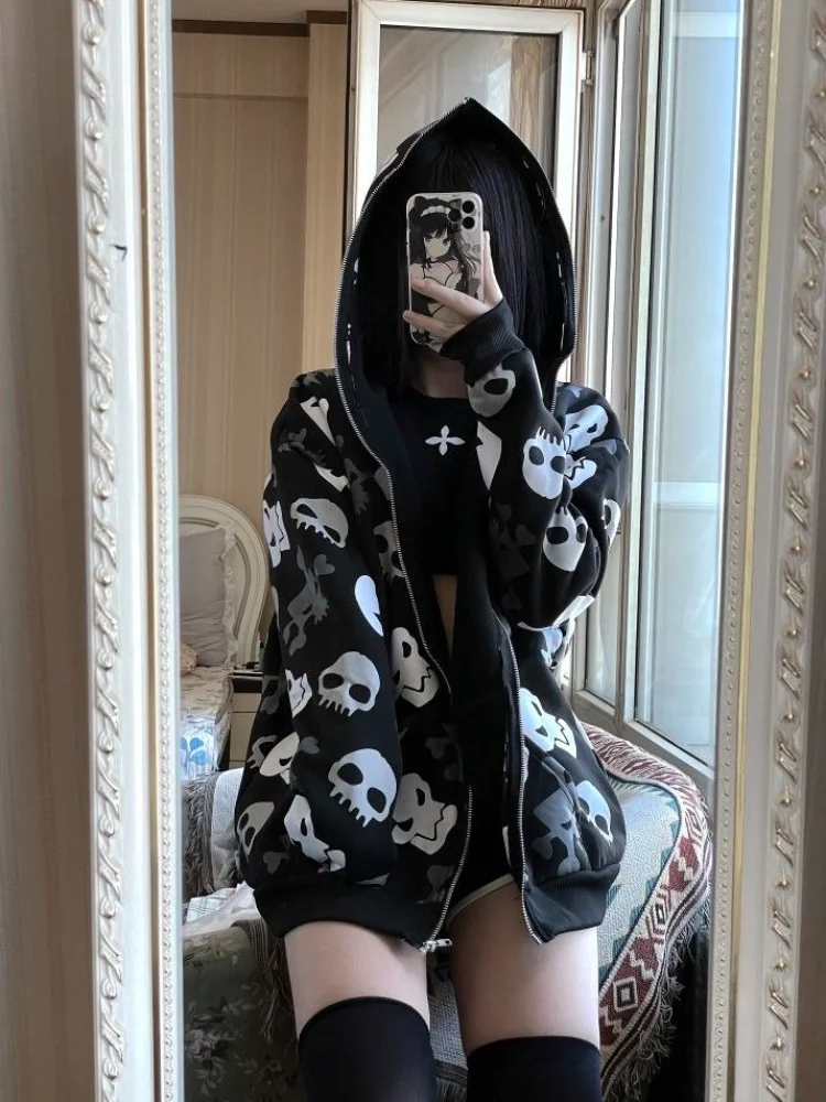 Maglietta Aesthetic Grunge Giappone - Stampa 'Bacchette Con Cuore', Stile J Goth, Taglio Classico