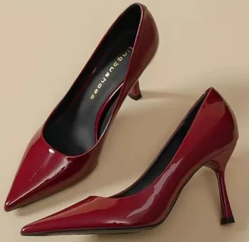 Hot Selling Women Shoes Pointed Toe Pumps Patent Leather Dress Red 6CM High Heels Boat Shoes Shadow Wedding Shoes Zapatos Mujer