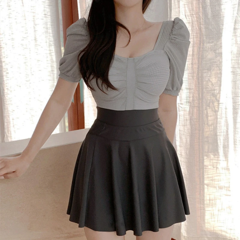 Bikinialamodaparamujertrajedebaofemeninoconcubiertasin