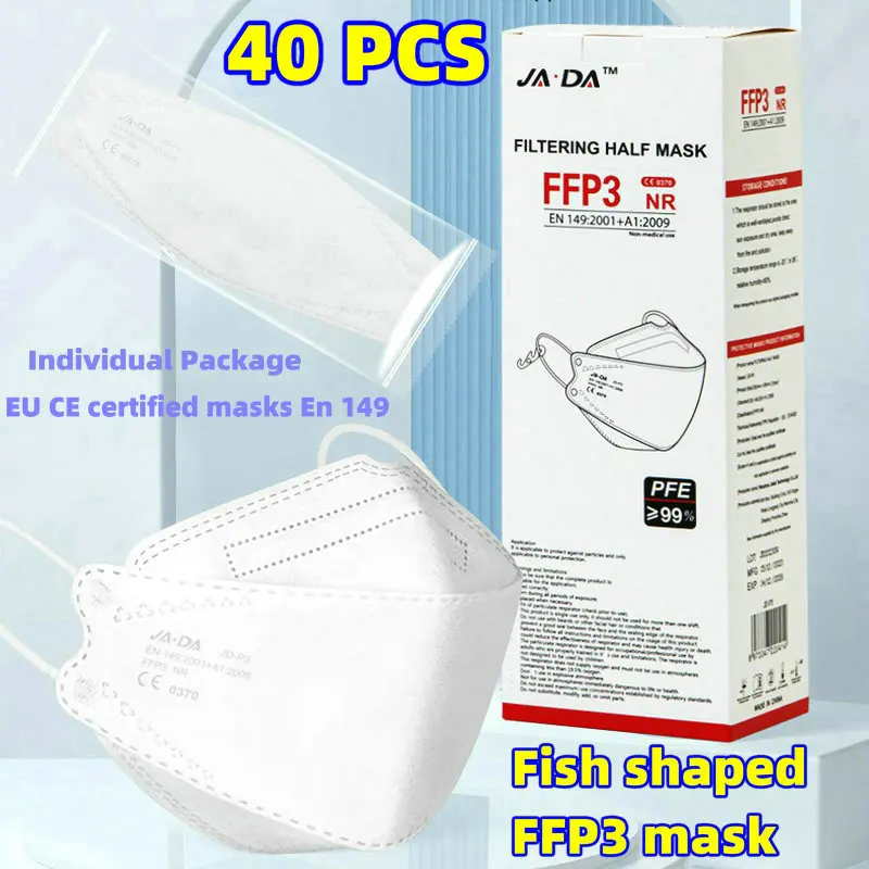 Personne portant un masque FFP2 Poisson, ajusté au visage.