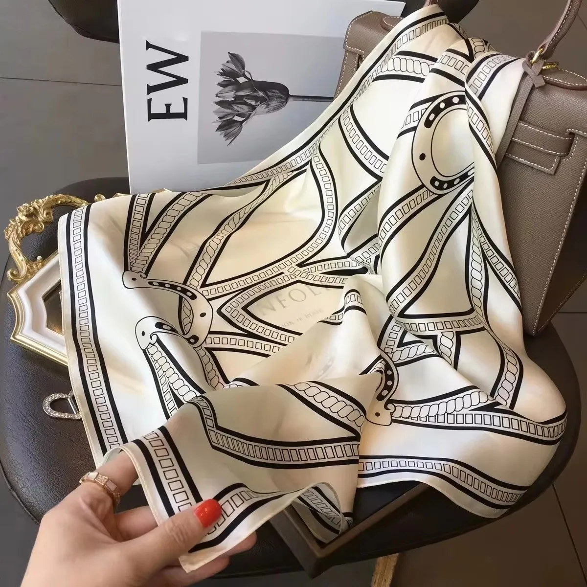 100% Natural Silk Square Scarf Women Hairband Neckerchief Wrap