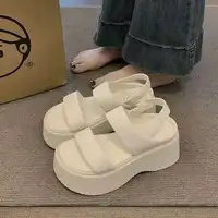 Sandales compensées d'été pour femmes 2025 – Tongs à talon compensé pour femme, hauteur accrue de 6 cm, talons hauts en cuir, sandales décontractées de plage pour femme 2