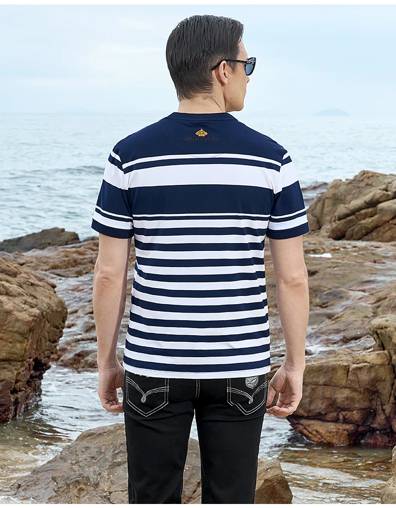 New Straight Men's Short T-shirt Round Neck Bruce&Shark Fashion Men's Stripe Tee Stretch Cotton Summer Breathable Tops Big Size 22 S2d096c7db9d249be9a870de638262132R
