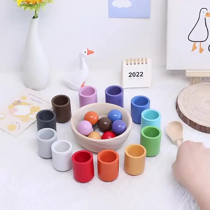 Vicloon Palline in Bicchierini Giochi Montessori 3+ Anno, Sorter Gioco per i Bambini della Scuola Materna, Colore di smistamento e Il conteggio in età prescolare Learning Education, 8 Palline da 32mm