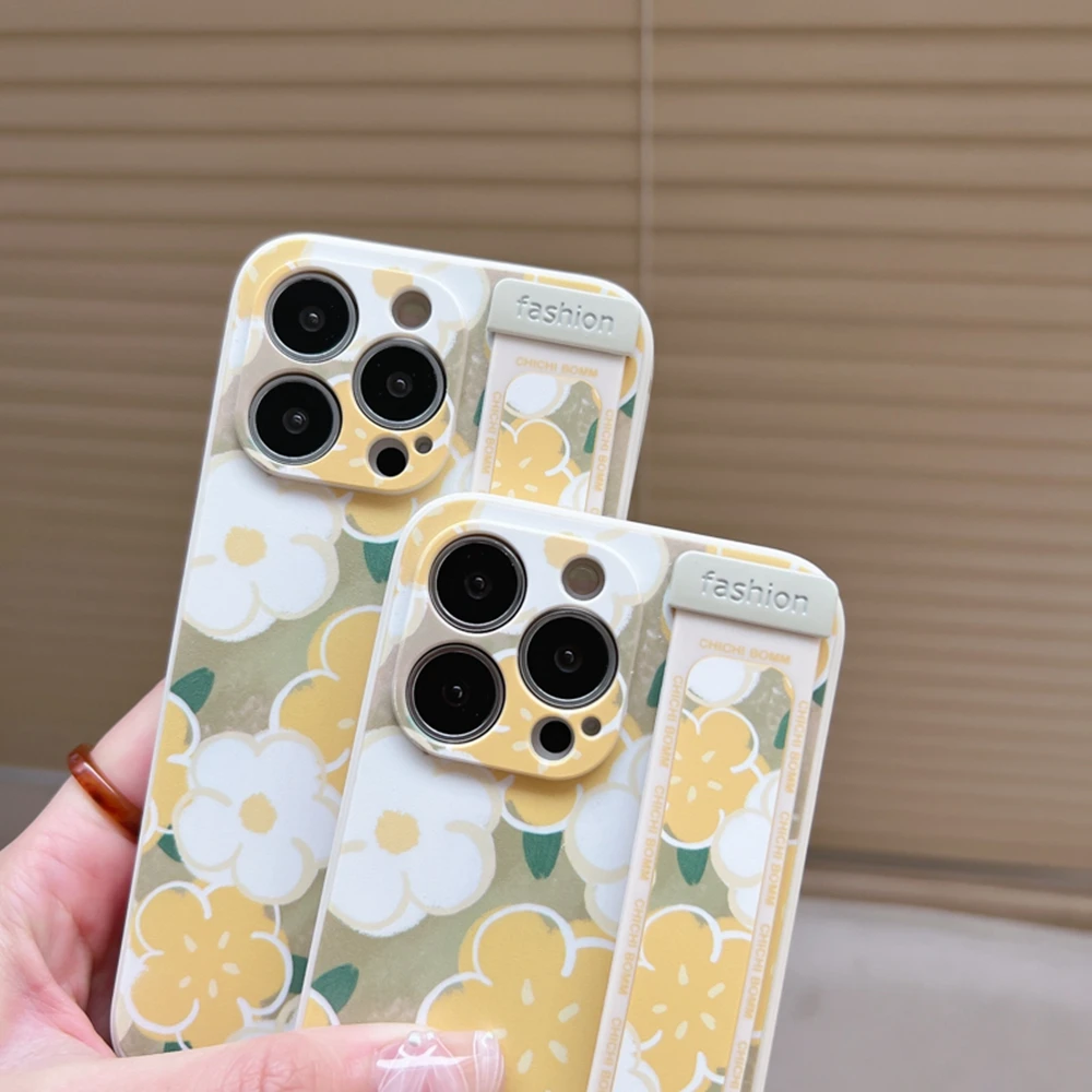iphone 13 pro max case clear Cute Cartoon Flower Daisy Wrist band Holder Phone Case For iphone 11 12 13 pro max SE 202 X Xs XR 7 8 plus Square Silicone cover iphone 13 pro max wallet case