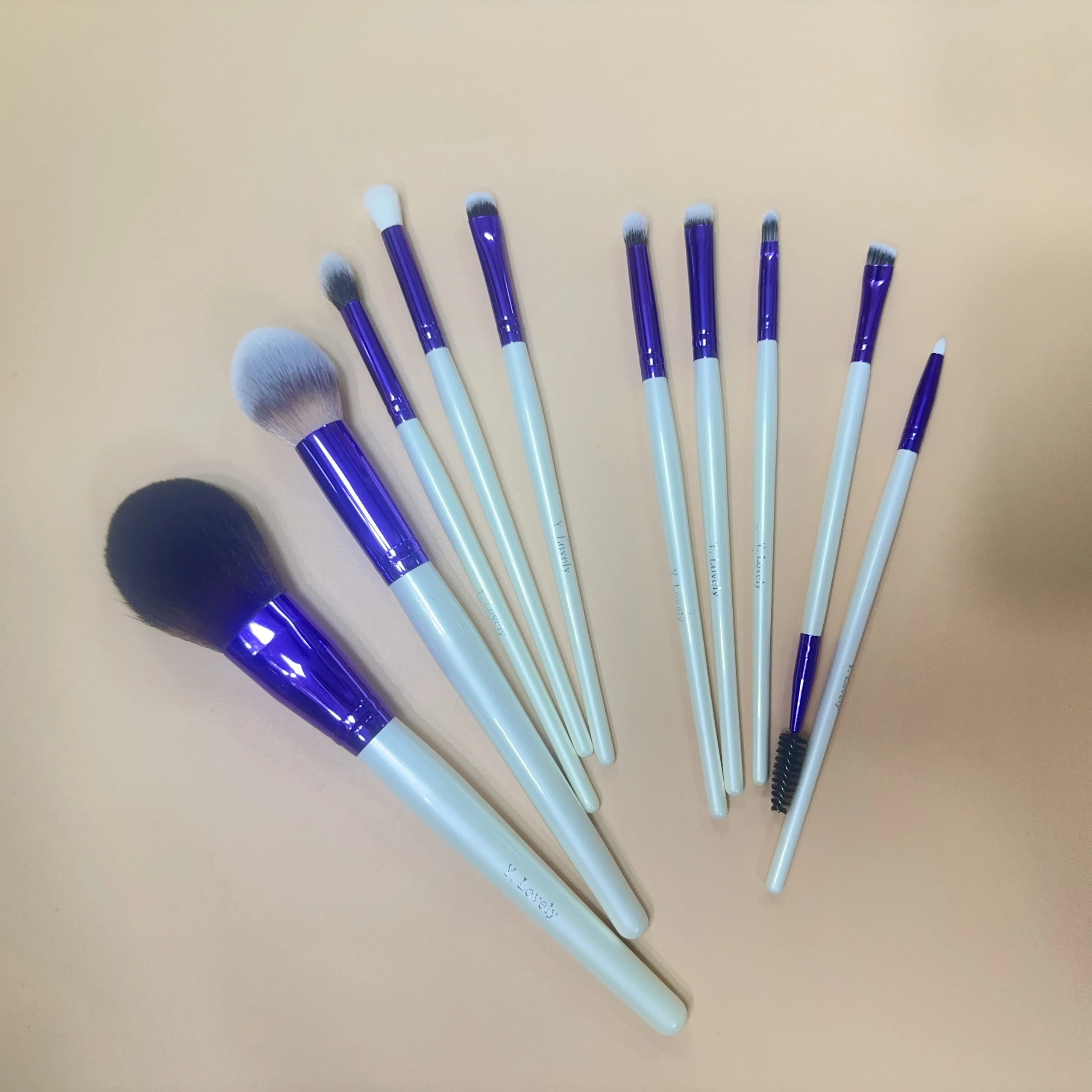 YLovely Man ly Super Soft Synthetic Hair 10pc High Quality Wooden Handle Makeup Tool Eyeshadow Makeup Brush Set Kit