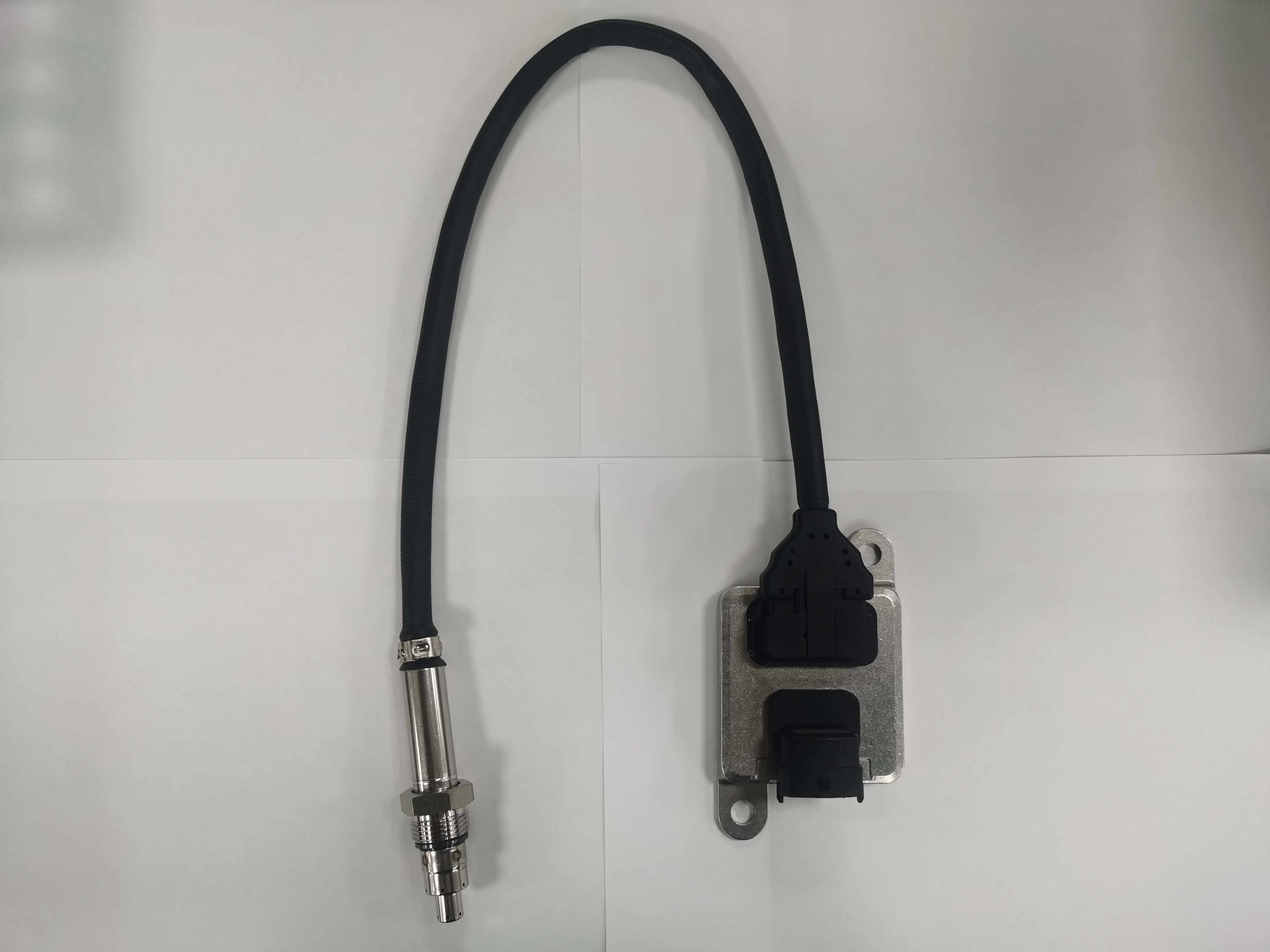 Car accesso ries Chrysler Nox Sensor Original 5WK9 6730 Nitrogen Nox Sensor 68085740AA