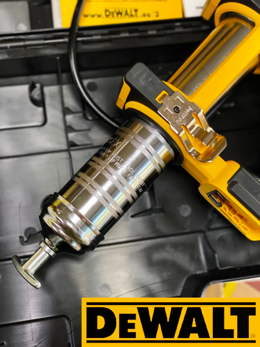 Dewalt Grease Gun Bare Unit edu.svet.gob.gt