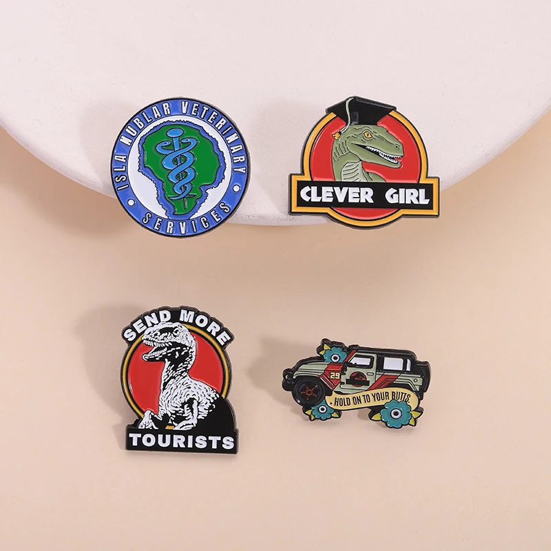 Sci-Fi Dinosaurier Theme Park Emaille Pin Isla Nublar Veterinärdienstleistungen Medizinische Symbole Broschen Revers Abzeichen Schmuck Geschenke