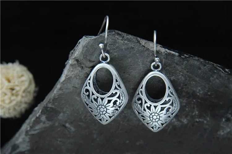 Silver Drop Earrings Sunflowers Pattern