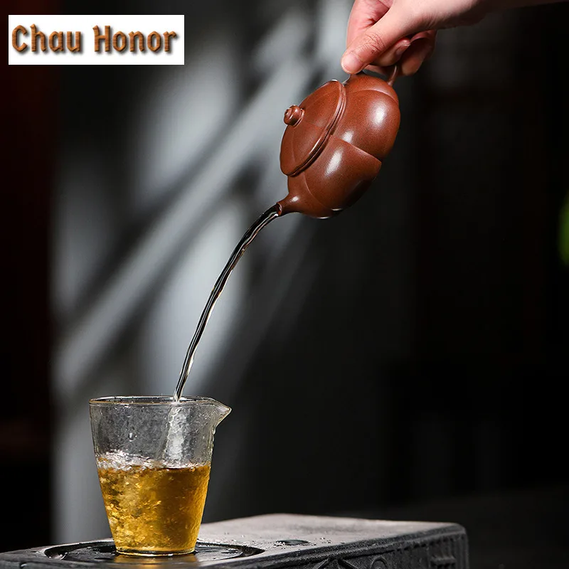 180ml Ancient Yixing Purple Clay Teapots Handmade Plum Blossom Cold River Pot Raw Ore Mud Kettle Zisha Tea Set Ornaments Gifts