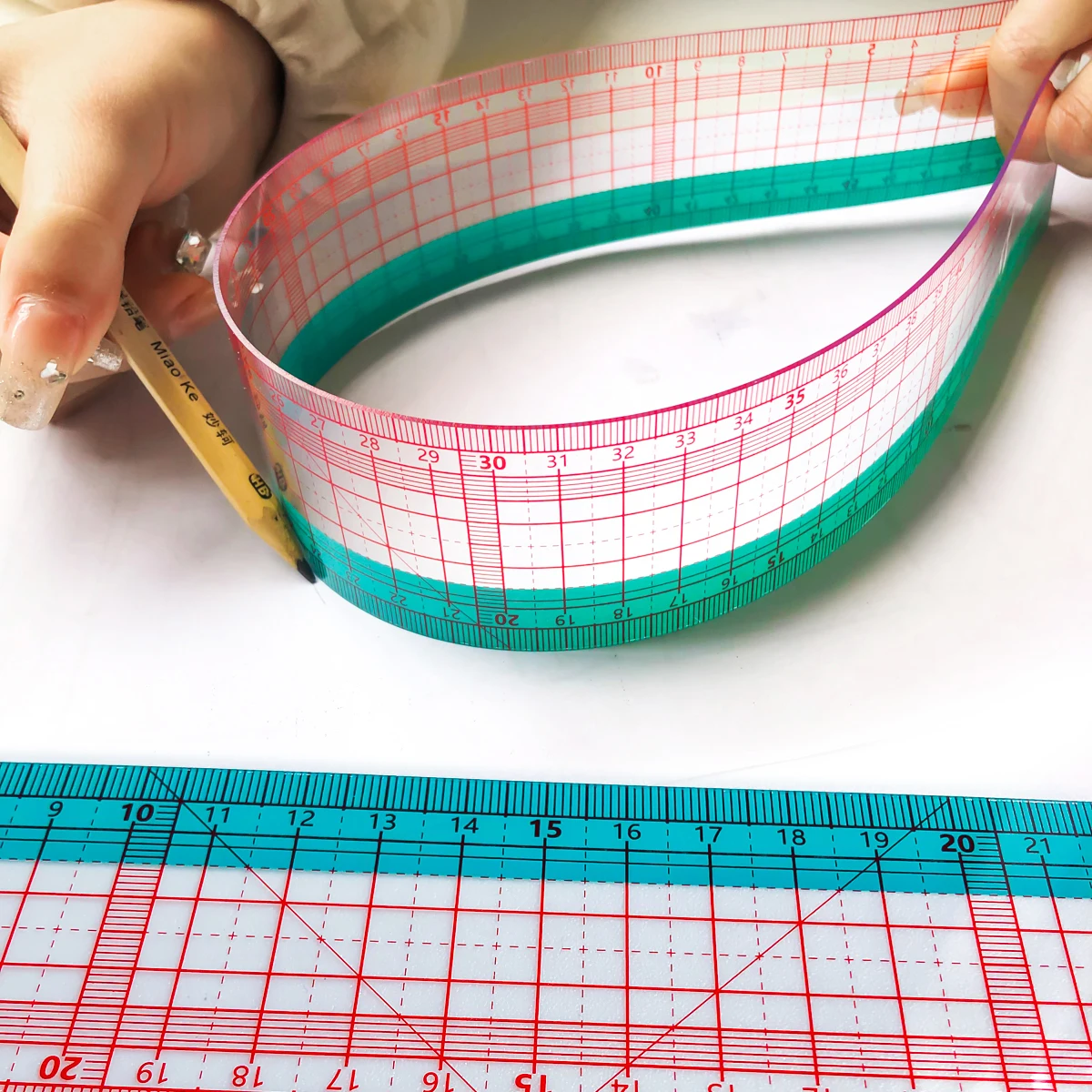 Dual-Tone Soft Plastic Ruler for Clothing Design and Tailoring