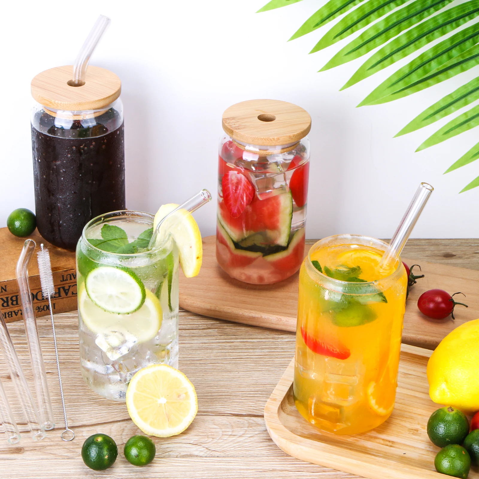 Glass Can Shaped Drinkware with Bamboo Lid for Cocktail