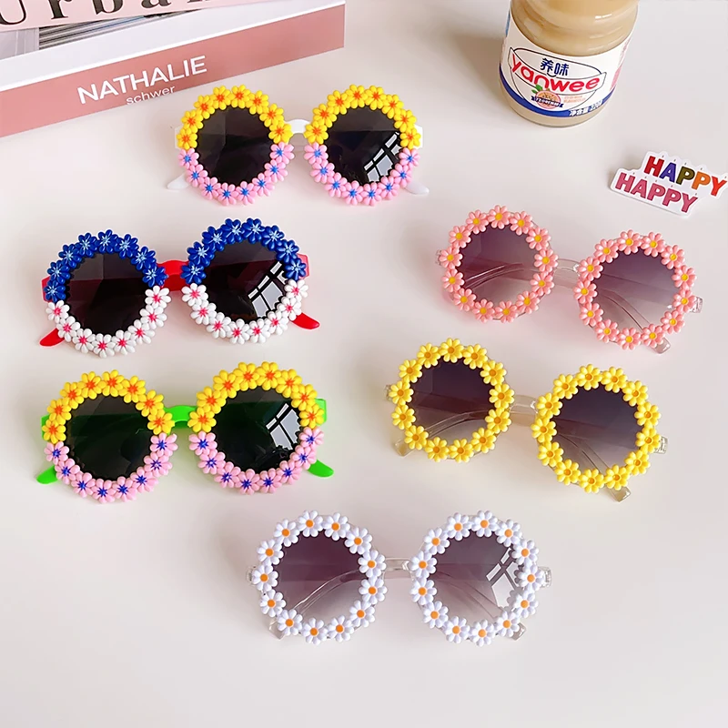 New Children Cute Acrylic Flower UV400 Sunglasses Baby Girls Lovely Outdoor Sun Protection Sunglasses Kid Eye Protection Glasses